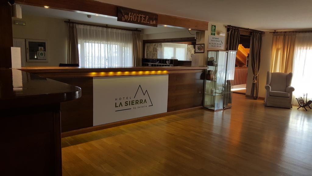 Hotel La Sierra By Selecta 马塔埃尔皮诺 外观 照片